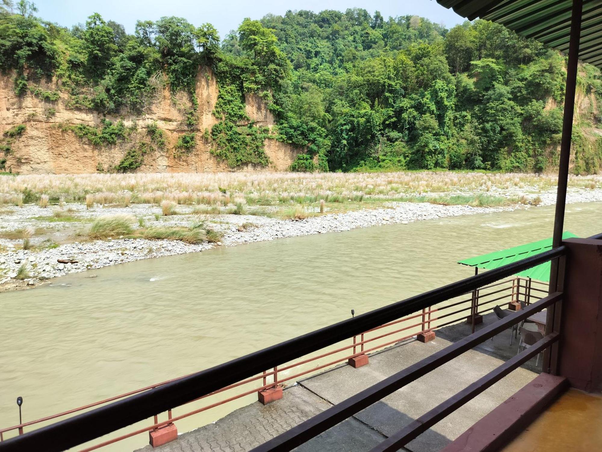 Bel-La Monde Hotel "Riverside" - Jim Corbett Garjia ภายนอก รูปภาพ