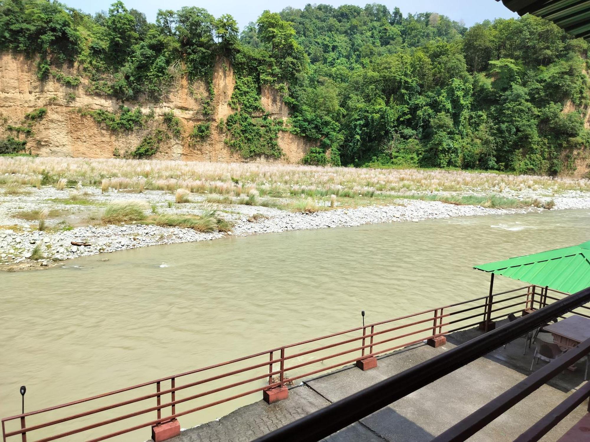 Bel-La Monde Hotel "Riverside" - Jim Corbett Garjia ภายนอก รูปภาพ