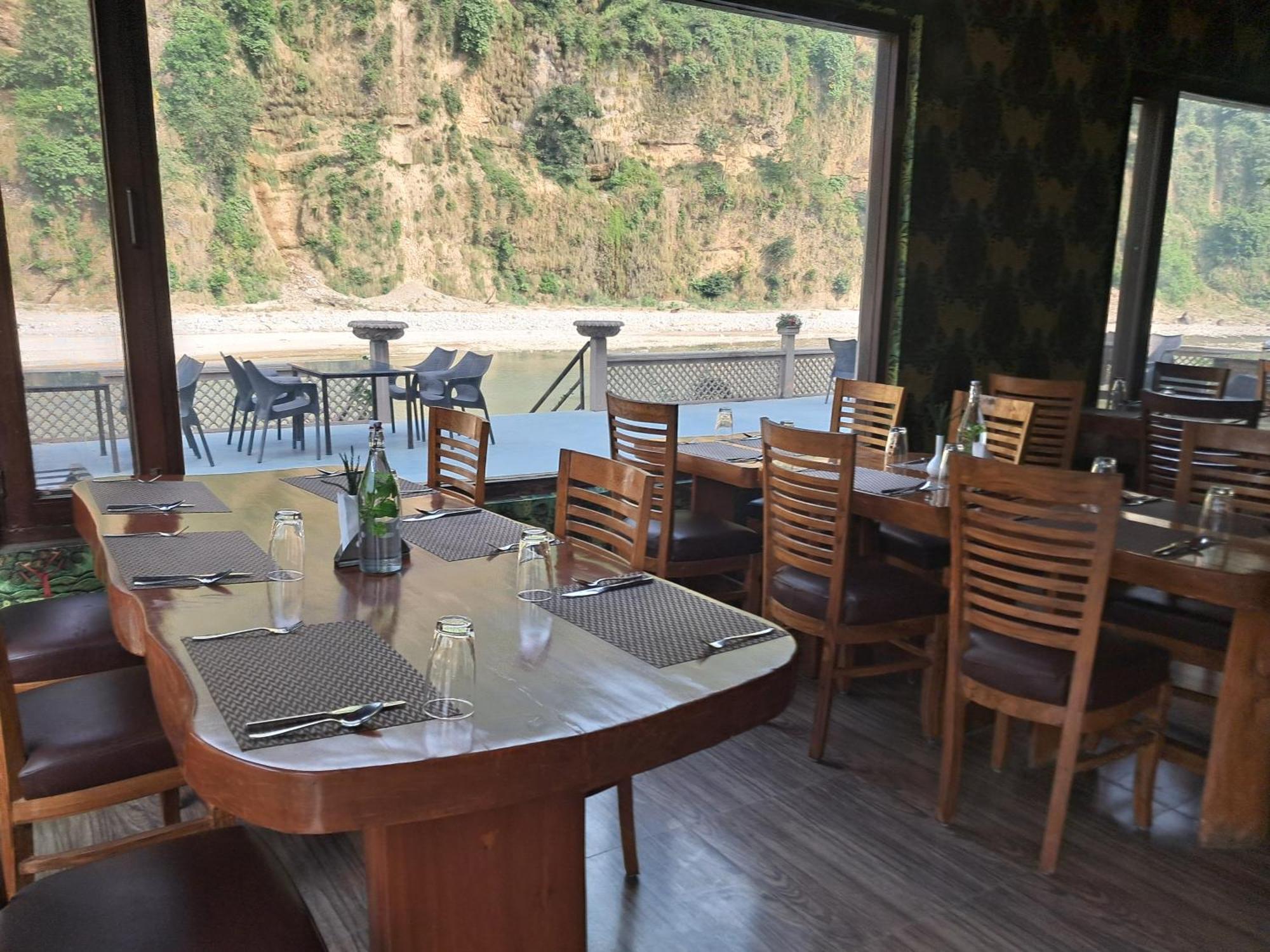 Bel-La Monde Hotel "Riverside" - Jim Corbett Garjia ภายนอก รูปภาพ