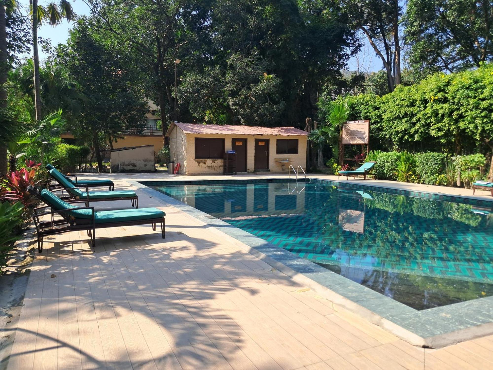 Bel-La Monde Hotel "Riverside" - Jim Corbett Garjia ภายนอก รูปภาพ