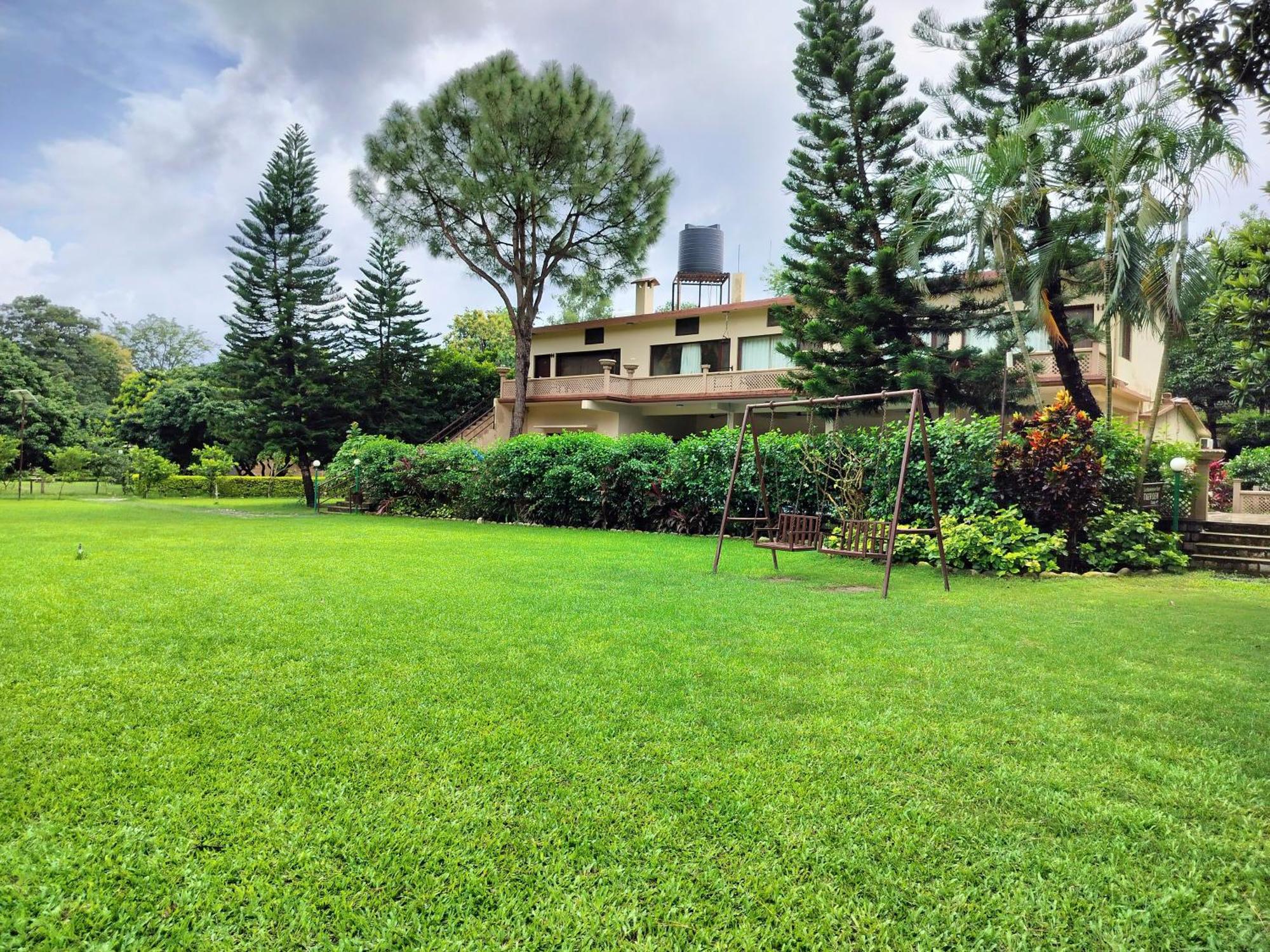 Bel-La Monde Hotel "Riverside" - Jim Corbett Garjia ภายนอก รูปภาพ