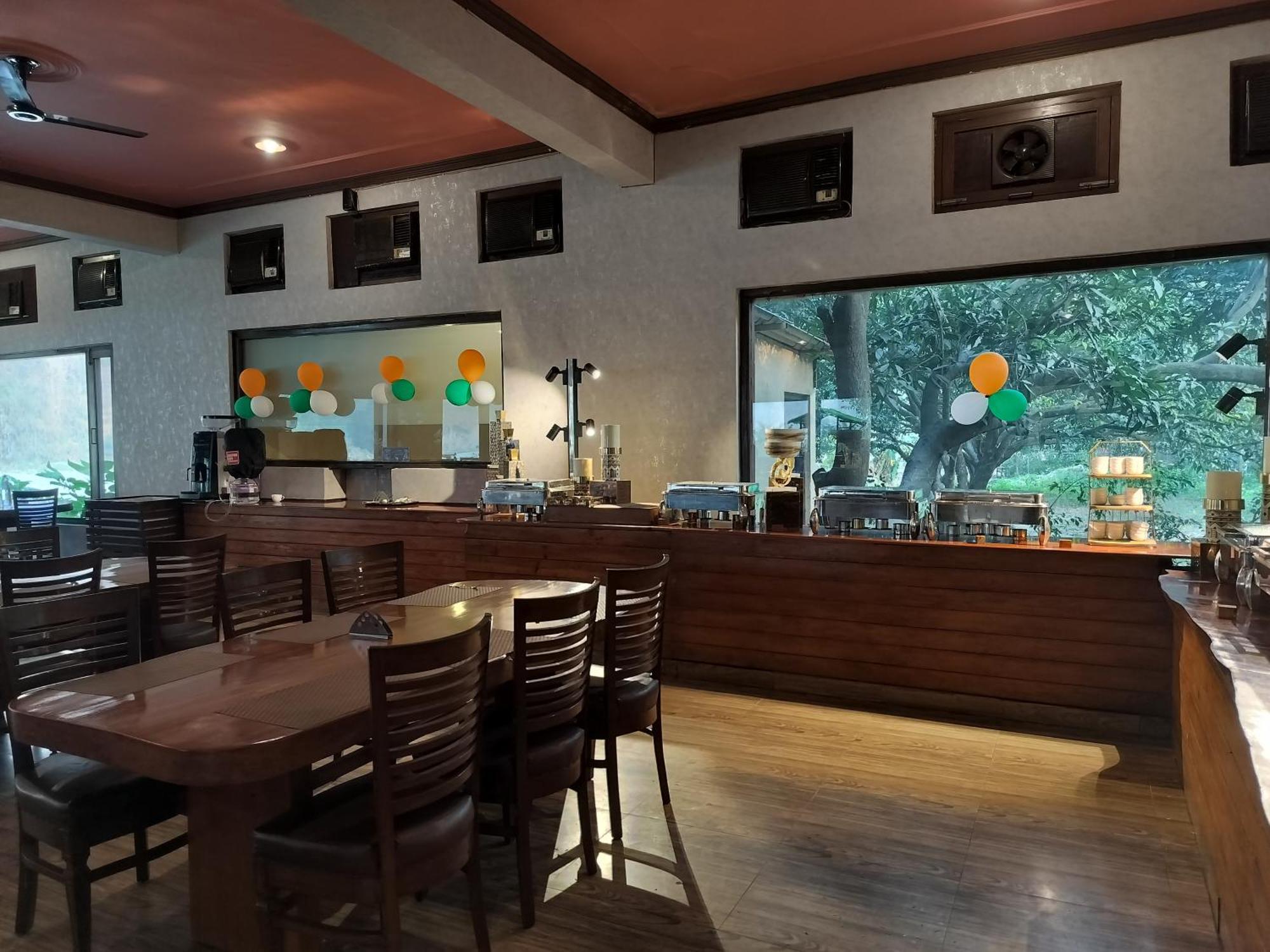 Bel-La Monde Hotel "Riverside" - Jim Corbett Garjia ภายนอก รูปภาพ